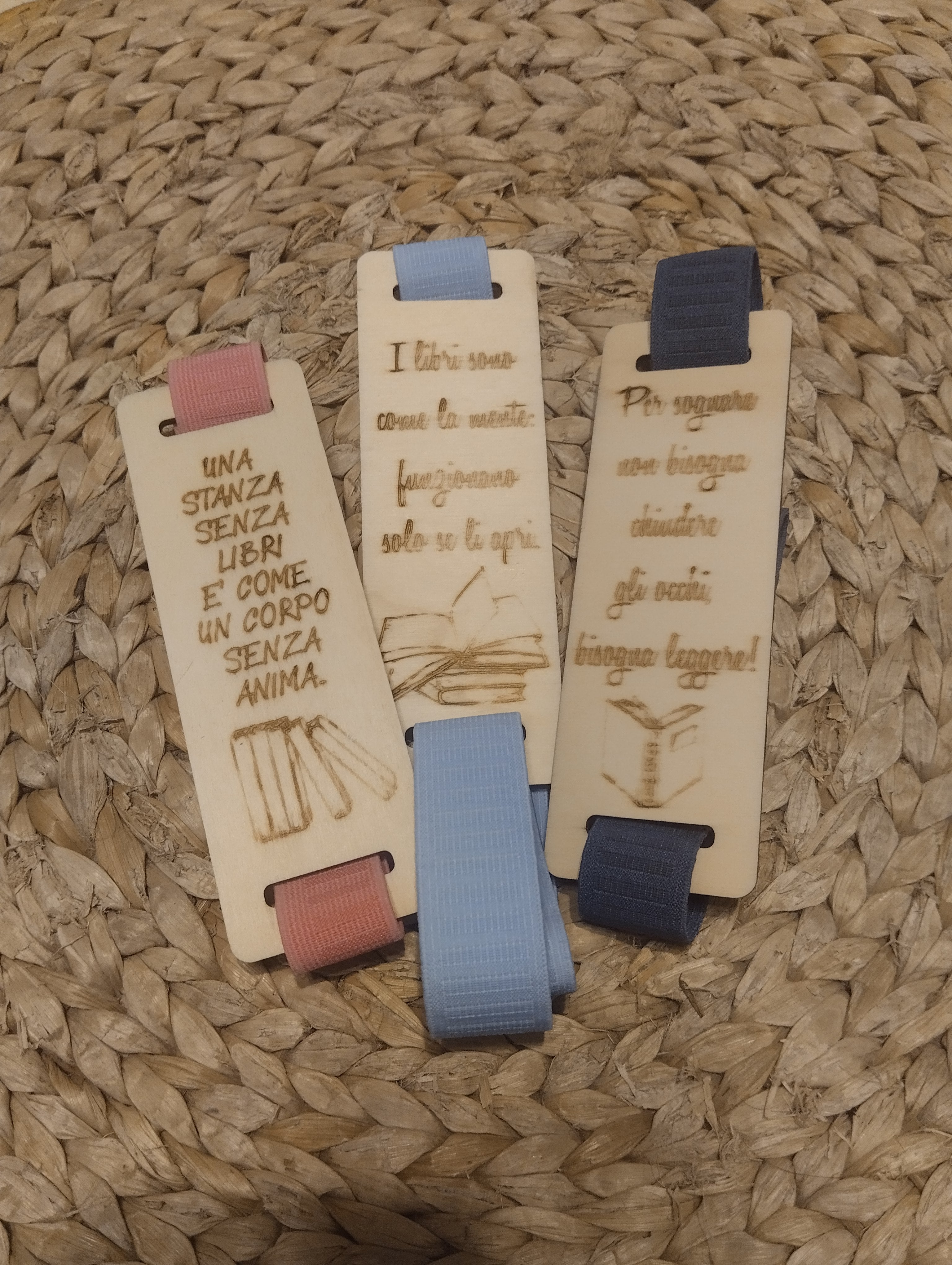 Segna-Lamento. Segnalibri che parlano e proteggono