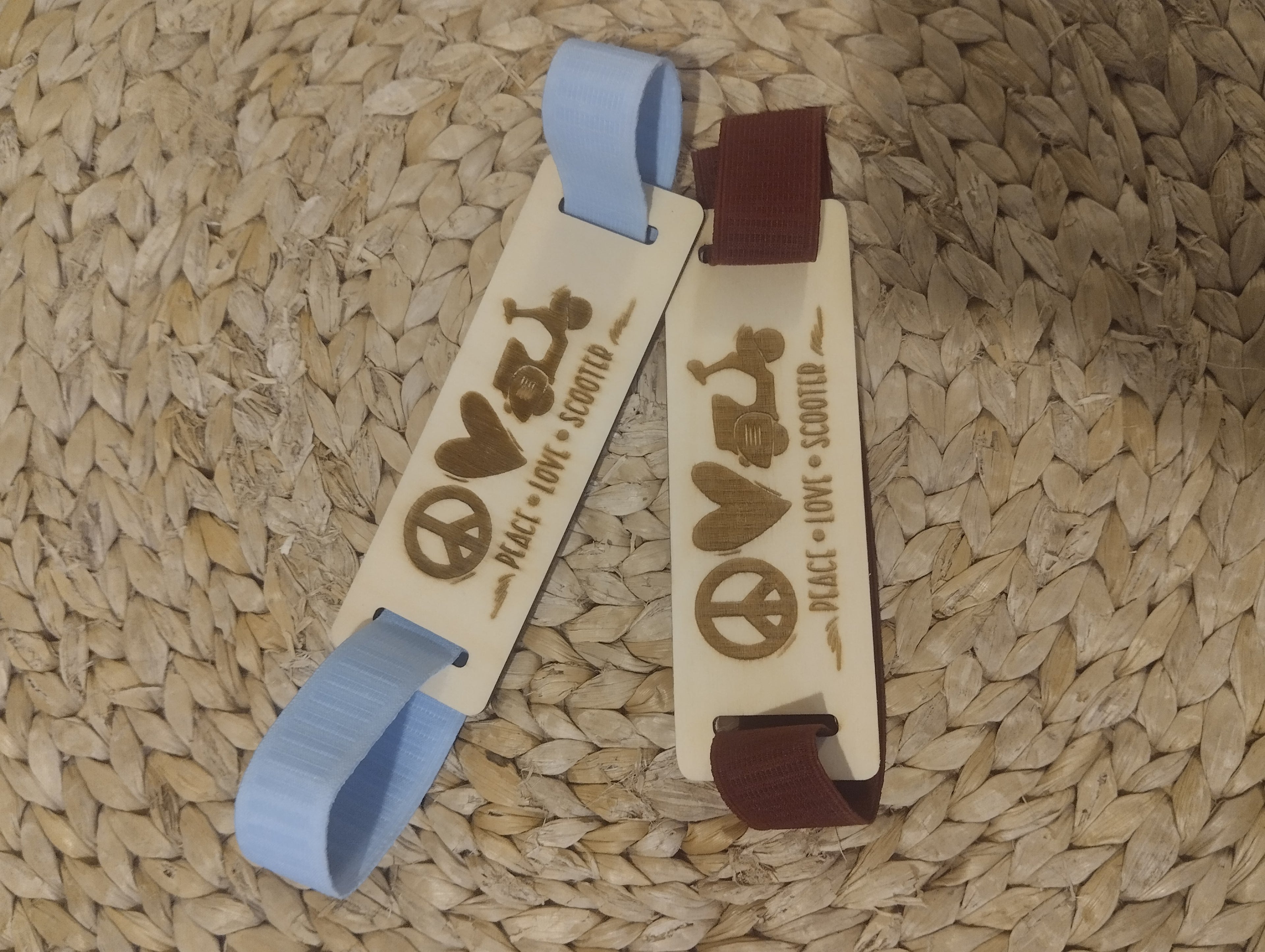 Segna-Lamento. Segnalibri che parlano e proteggono